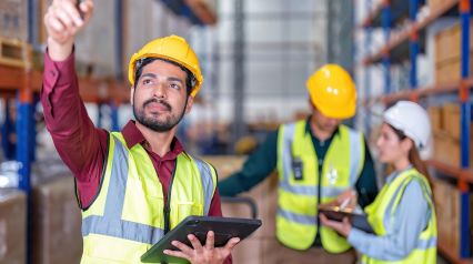 Supply Chain Management: A Guide | SafetyCulture